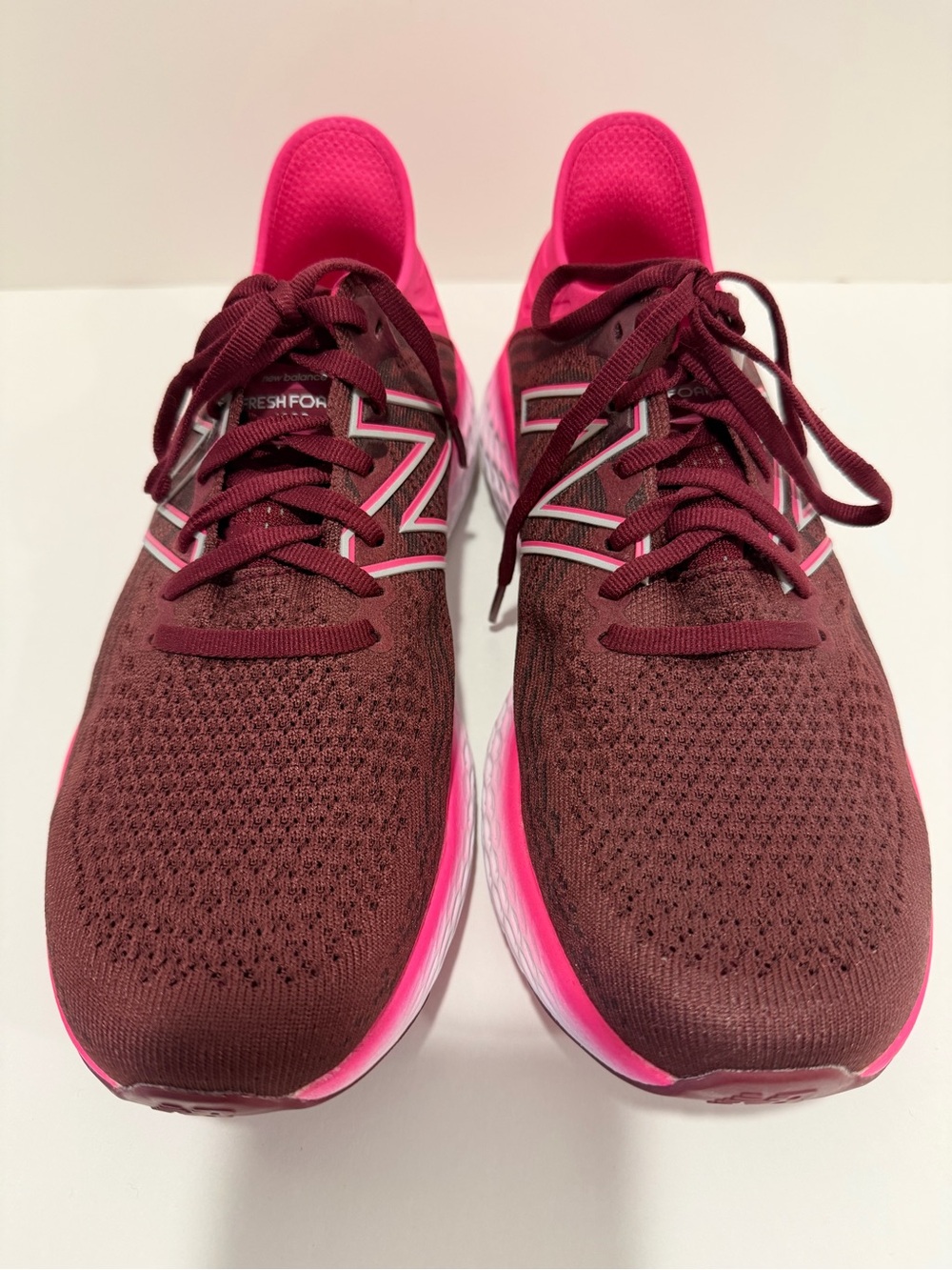 Size 8.5W New Balance Womens Fresh Foam W1080G11 Pink Running Shoes - Picture 5 of 14